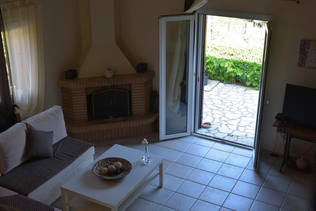 Paxos Santa Marina Villas Gaios Luaran gambar